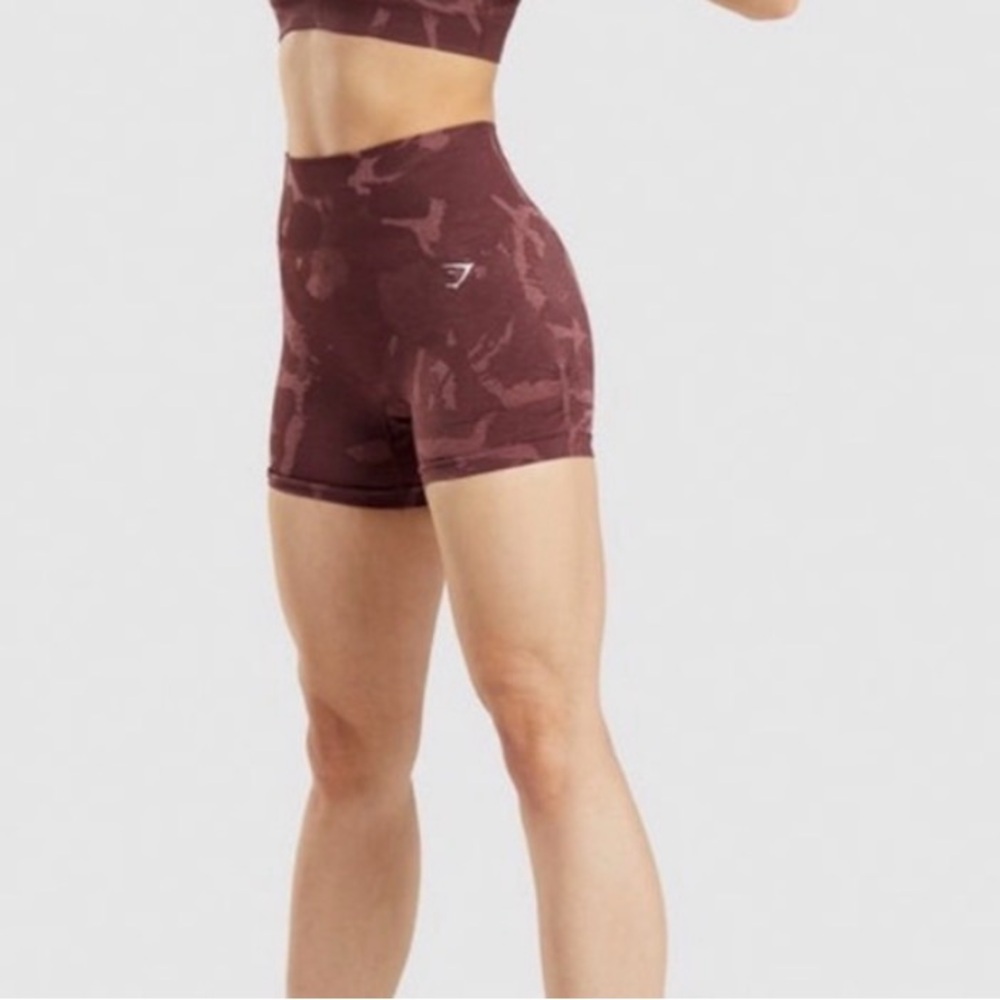 Gym shark Burgundy Camouflage Athletic Shorts